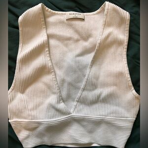 Aritzia Babaton Cropped Tank top; White; Size Small